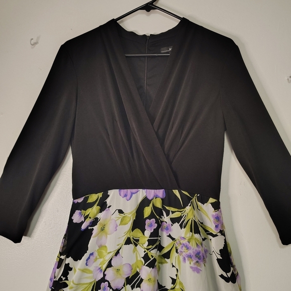 R&K maxi dress floral chiffon a-line size 6, black elegant, stretch. - Picture 3 of 16